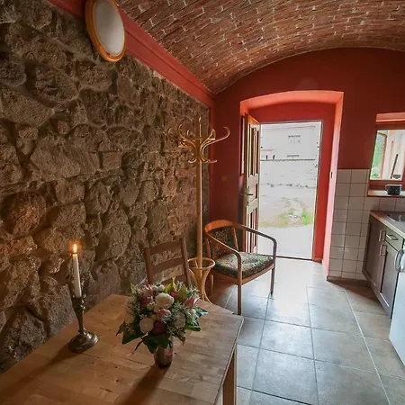 Daire U Kaplicky Kamyk nad Vltavou