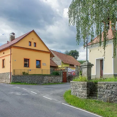 Apartamento U Kapličky Kamyk nad Vltavou